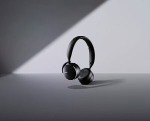 سامسونج تطرح 3 سماعات AKG ببطارية تصمد لفترة طويلة