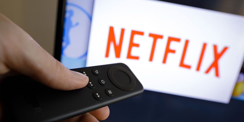 نتفليكس تختبر ميزة تتيح إعادة بعض المشاهد بشكل تلقائي - netflix