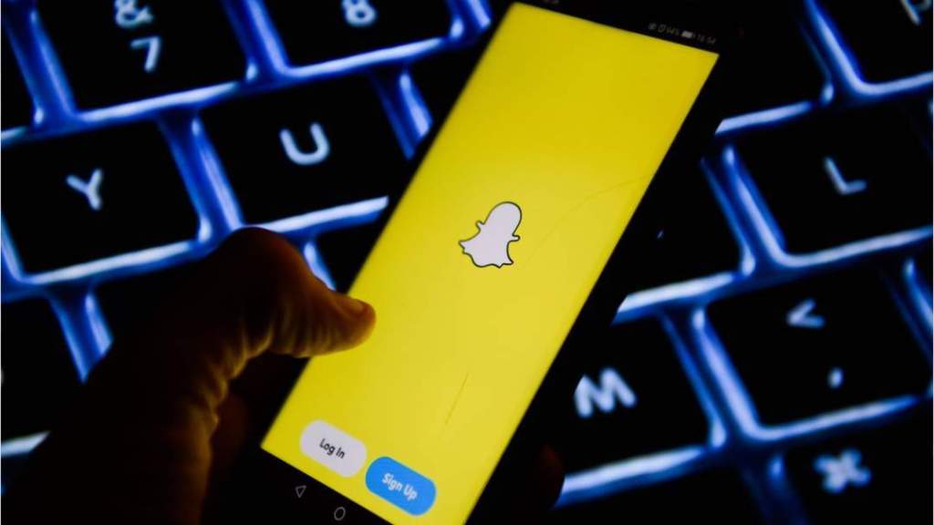 سناب شات تعترف بفشل نظامها الحالي للتحقق من العمر