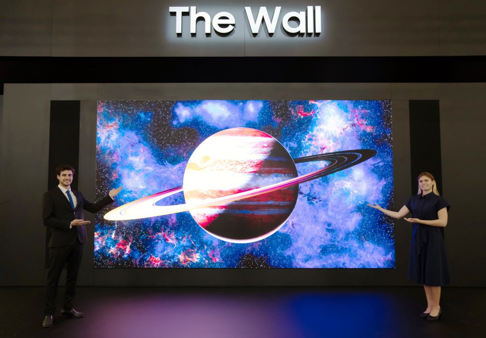 كشفت شركة سامسونج النقاب عن The Wall 2022 ، أحدث شاشاتها التجارية الصغيرة بتقنية LED